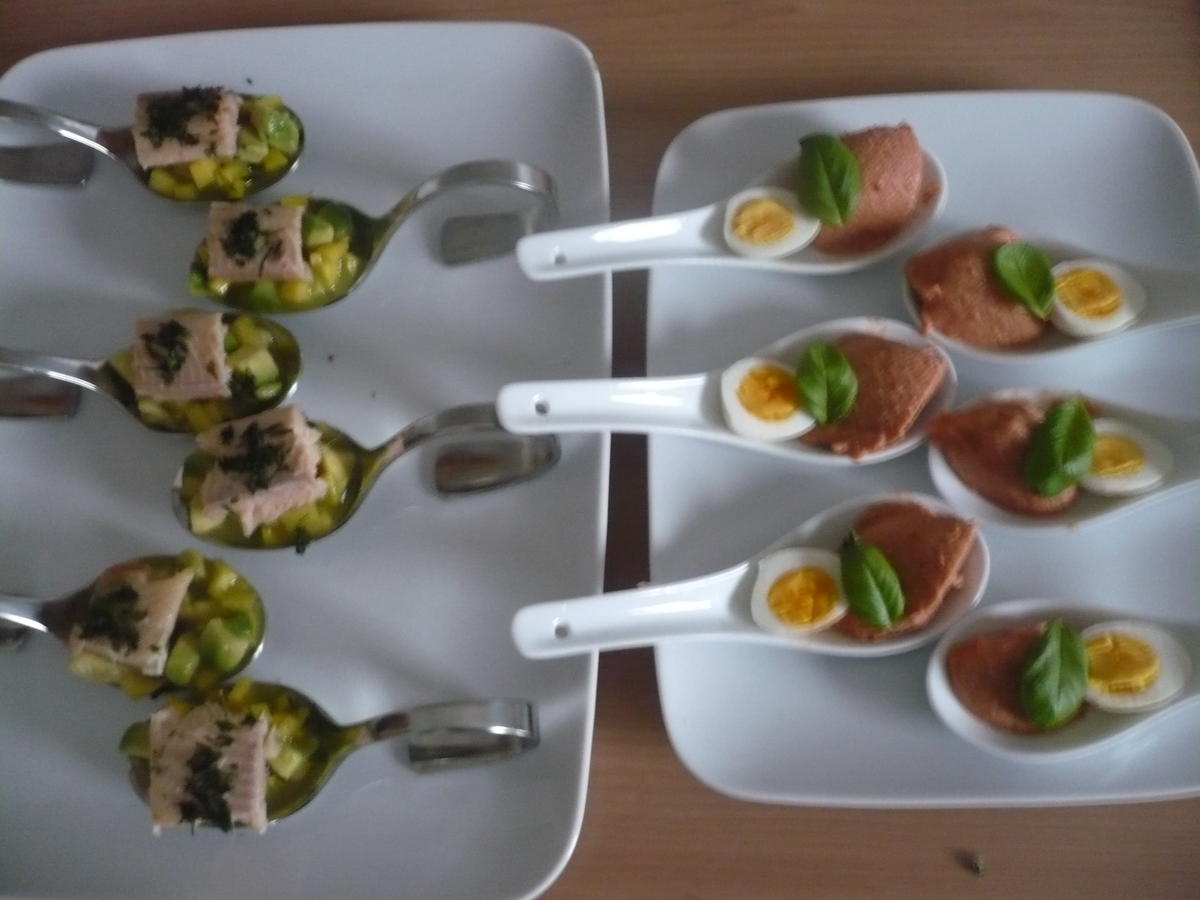 Wachtelei mit Tomatenmousse - von rollimops