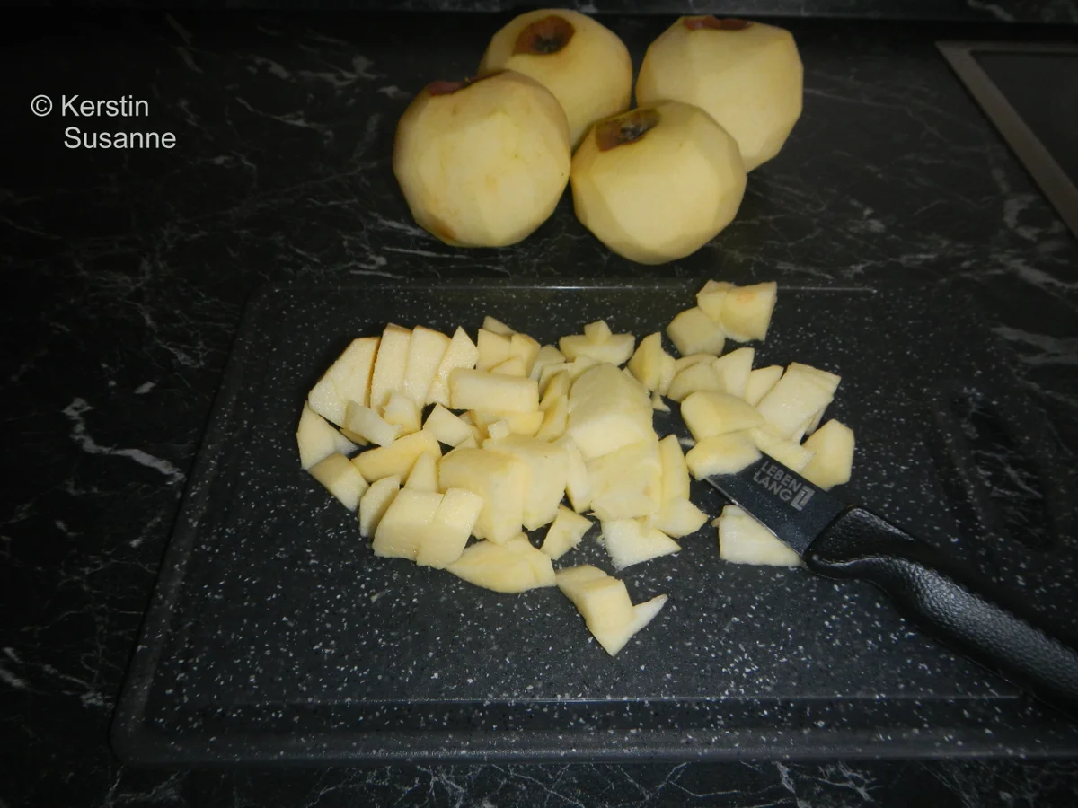 Rezept: Apfel-Sahne-Torte Bild Nr. 16336 Apfel-Sahne-Torte - Rezept - Bild Nr. 16336