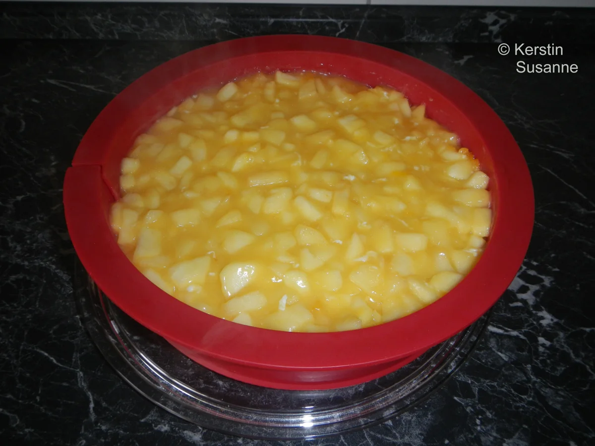 Rezept: Apfel-Sahne-Torte Bild Nr. 16339 Apfel-Sahne-Torte - Rezept - Bild Nr. 16339