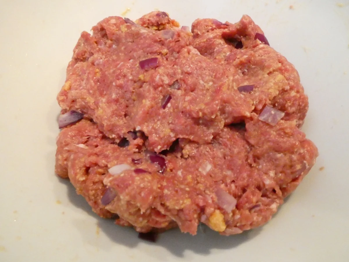 Königsberger Klopse mit Kapern-Schinken-Sauce - Rezept - Bild Nr. 16334