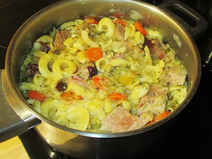 Gemüse-Suppentopf mit Nudeln - zur kochbar Challenge Dezember 2022 - Rezept - Bild Nr. 16343