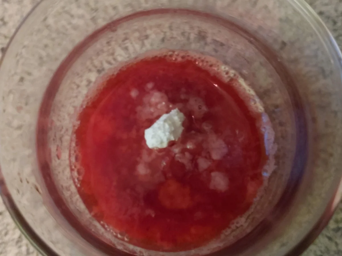 Rezept: Lillet Hot Erdbeere zur kochbar Challenge Dezember 2022 Bild Nr. 16348 Lillet Hot Erdbeere zur kochbar Challenge Dezember 2022 - Rezept - Bild Nr. 16348