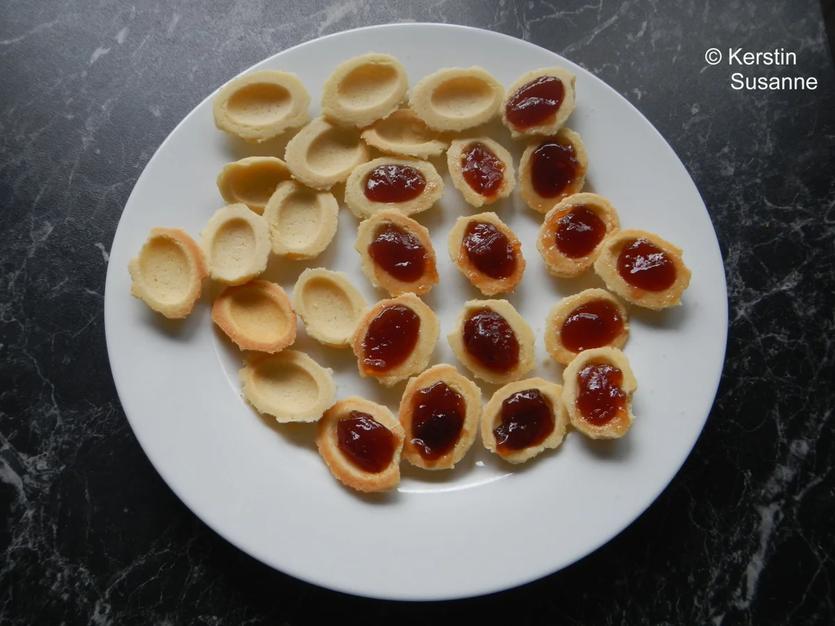 Rezept: Zaubernüsse Bild Nr. 16350 Zaubernüsse - Rezept - Bild Nr. 16350