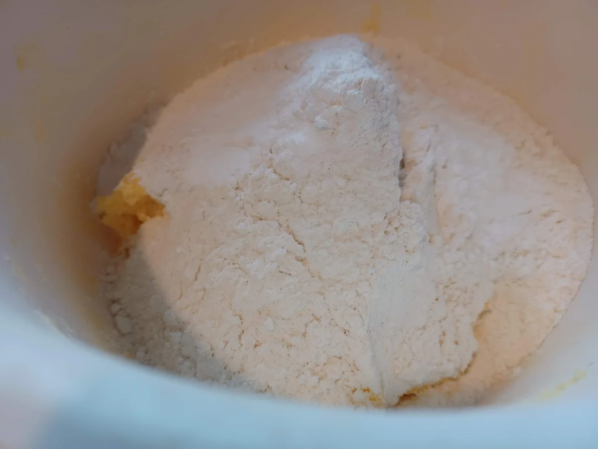 Rezept: Nusskuchen mit Pflaumenmus Bild Nr. 16347 Nusskuchen mit Pflaumenmus - Rezept - Bild Nr. 16347