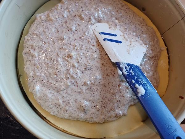 Nusskuchen mit Pflaumenmus - von loewe_bs