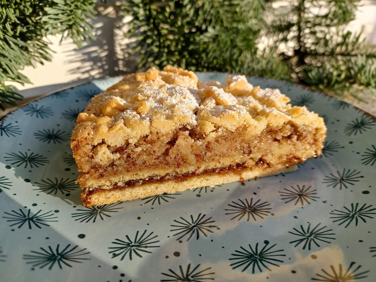 Nusskuchen mit Pflaumenmus - Rezept mit Bild - kochbar.de