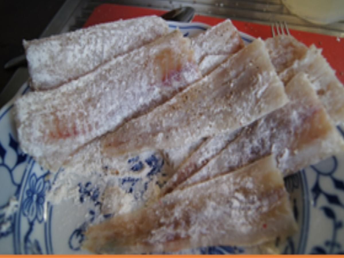 Bratfisch mit Bechamelkartoffeln und Chinakohlsalat - Rezept - kochbar.de Bratfisch mit Bechamelkartoffeln und Chinakohlsalat - Rezept - kochbar.de