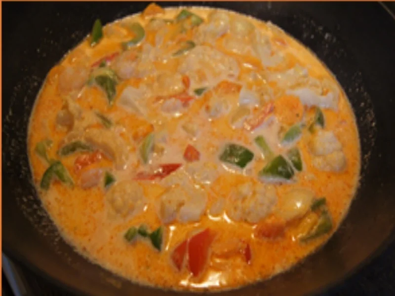 Rotes Gemüse-Garnelen-Curry mit gelben Basmatireis - Rezept - Bild Nr. 10