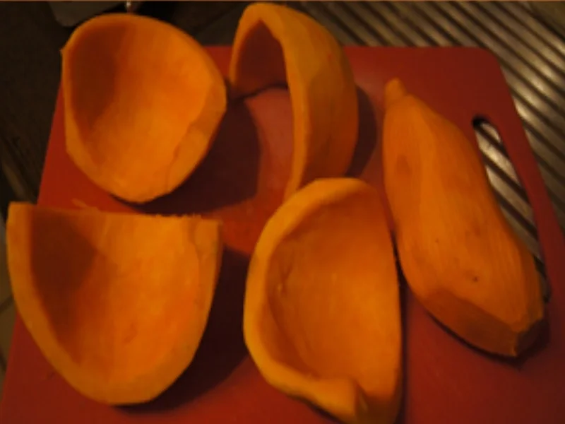 Rezept: Kürbis-Süßkartoffel-Suppe mit Mettbällchen-Spieß Bild Nr. 16350 Kürbis-Süßkartoffel-Suppe mit Mettbällchen-Spieß - Rezept - Bild Nr. 16350