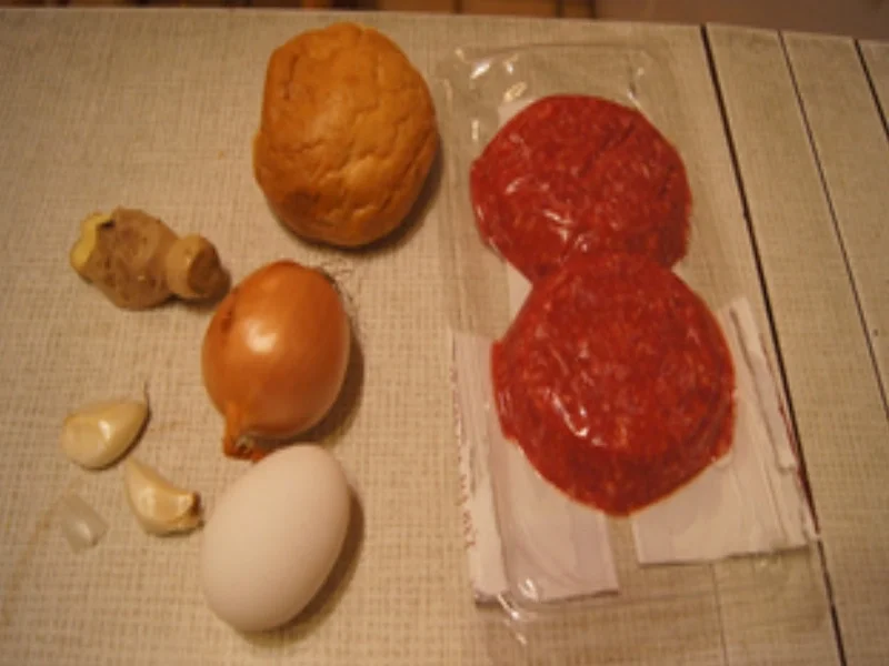 Rezept: Kürbis-Süßkartoffel-Suppe mit Mettbällchen-Spieß Bild Nr. 16361 Kürbis-Süßkartoffel-Suppe mit Mettbällchen-Spieß - Rezept - Bild Nr. 16361