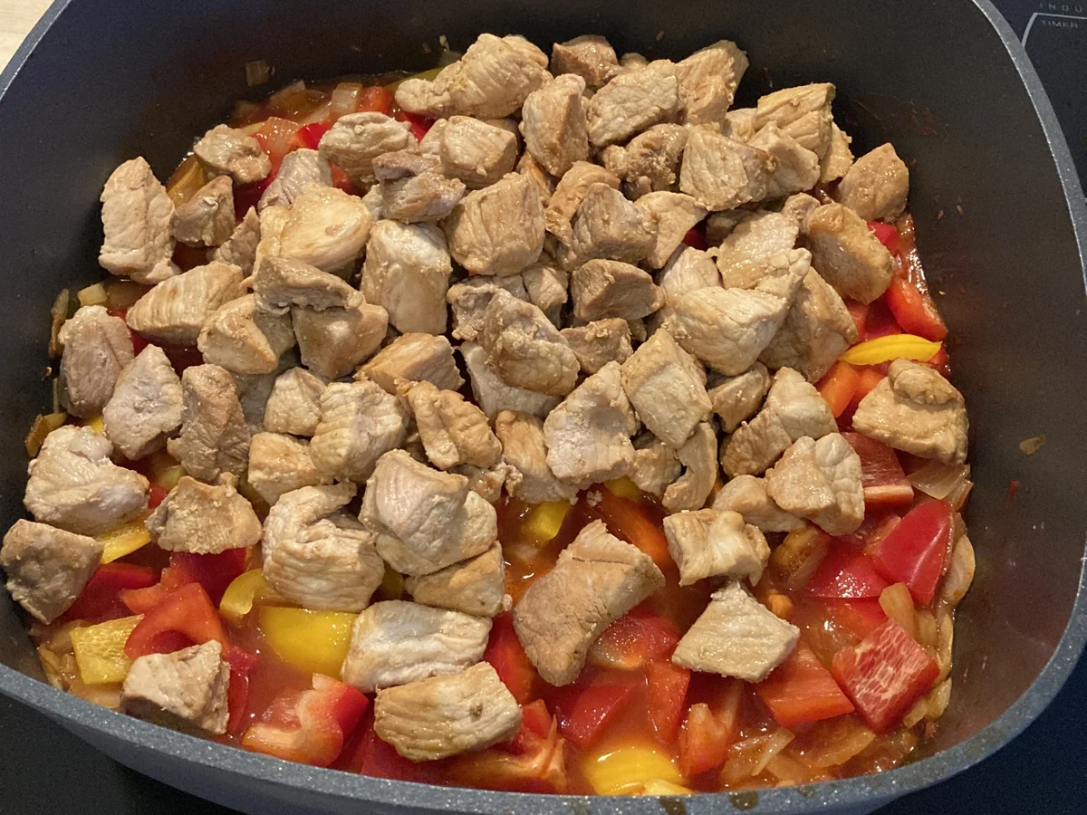 Rezept: Slow-Food-Gulasch vom Bioschwein Bild Nr. 16351 Slow-Food-Gulasch vom Bioschwein - Rezept - Bild Nr. 16351