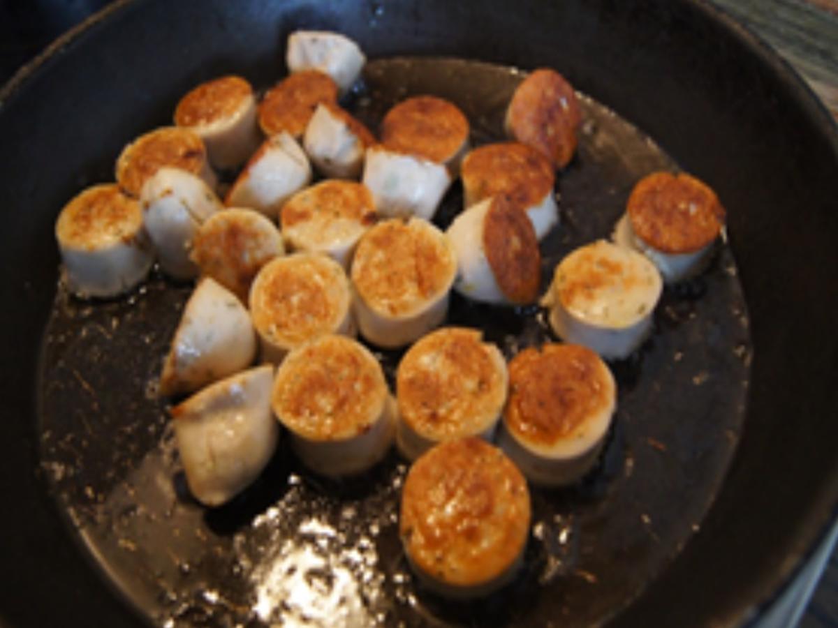 Möhren Kartoffel Cremesuppe mit Weißwurst Spieß - einfach - von MausVoh