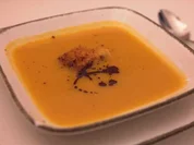Kürbissuppe mit Chili-Crouton und Dinkel-Walnuss-Brot - Rezept - Bild Nr. 16348