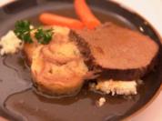 Rezept: Rinderbraten mit Selleriepüree und Semmeltaler Bild Nr. 2 Rinderbraten mit Selleriepüree und Semmeltaler - Rezept - Bild Nr. 2