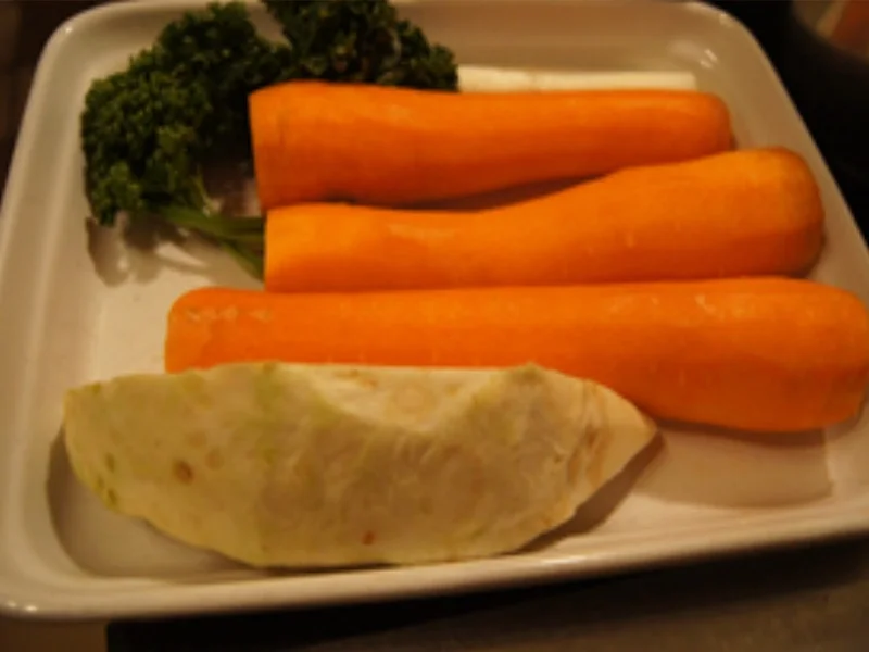 Rindfleischsuppe XL mit Einlagemix - Rezept - Bild Nr. 16351