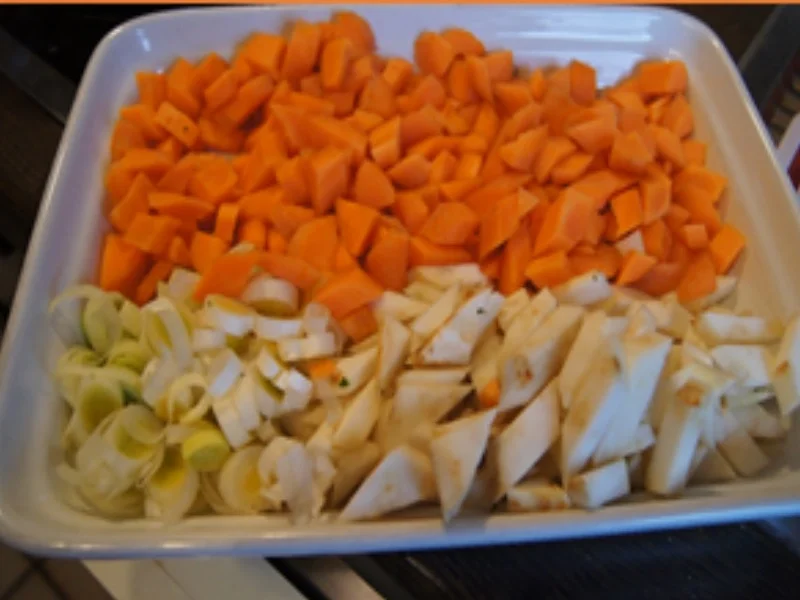 Rindfleischsuppe XL mit Einlagemix - Rezept - Bild Nr. 16355