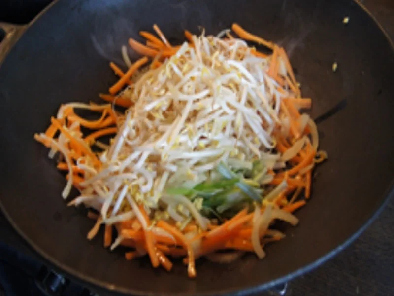 Rezept: Mein Chow-Mein Bild Nr. 16356 Mein Chow-Mein - Rezept - Bild Nr. 16356