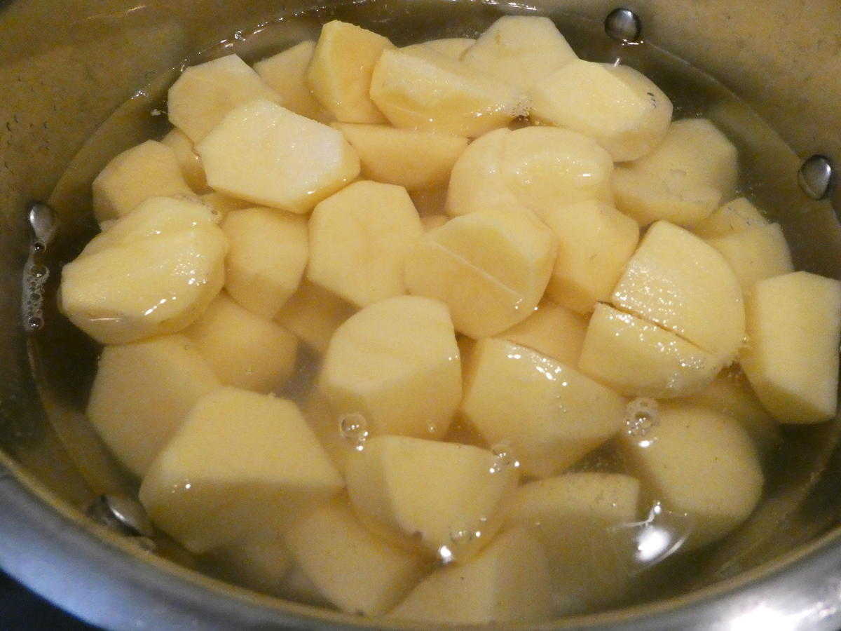 Frikadellen mit Kartoffelstampf - Rezept - Bild Nr. 16349