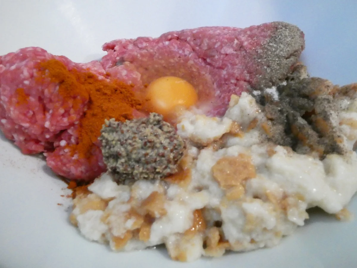 Rezept: Frikadellen mit Kartoffelstampf Bild Nr. 16356 Frikadellen mit Kartoffelstampf - Rezept - Bild Nr. 16356