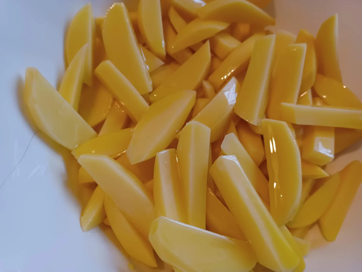 Rezept: Schnitzel mit Pommes und Rosenkohl / Blumenkohl Bild Nr. 16351 Schnitzel mit Pommes und Rosenkohl / Blumenkohl - Rezept - Bild Nr. 16351