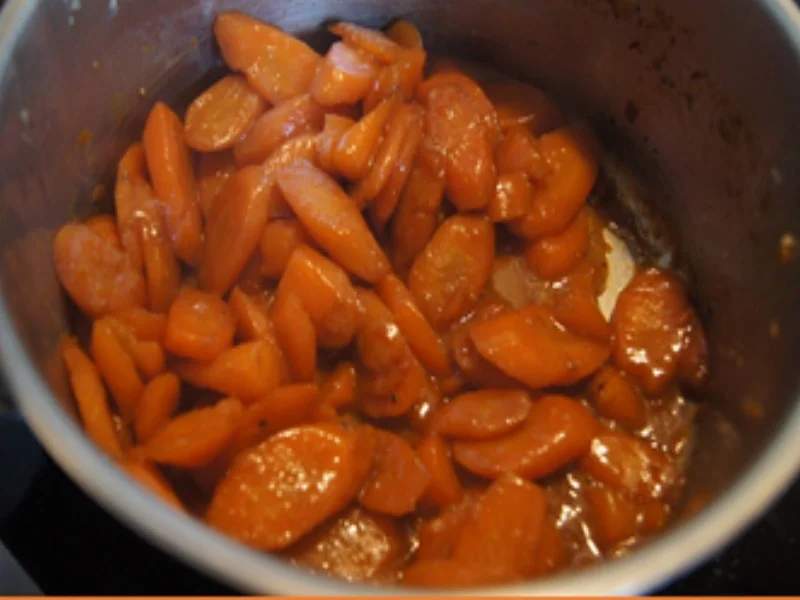 Rezept: Tofu-Schnitzel mit Honig-Sahne-Möhren und Kartoffelstampf Bild Nr. 11 Tofu-Schnitzel mit Honig-Sahne-Möhren und Kartoffelstampf - Rezept - Bild Nr. 11