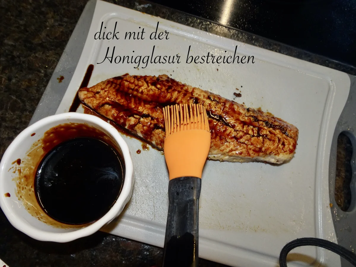 Glasiertes Welsfilet im Rucola Salatbett - Rezept - Bild Nr. 8