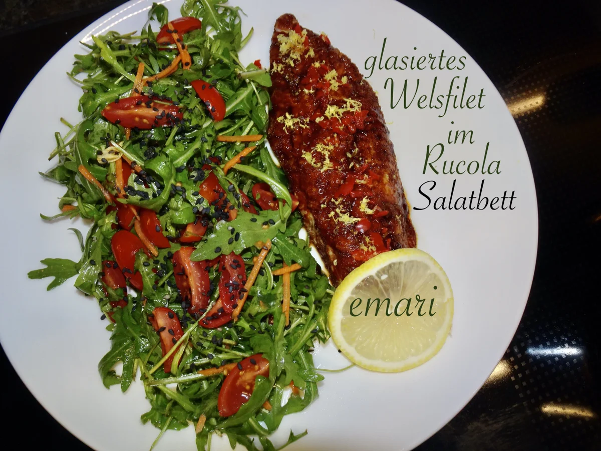 Glasiertes Welsfilet im Rucola Salatbett - Rezept - Bild Nr. 16365