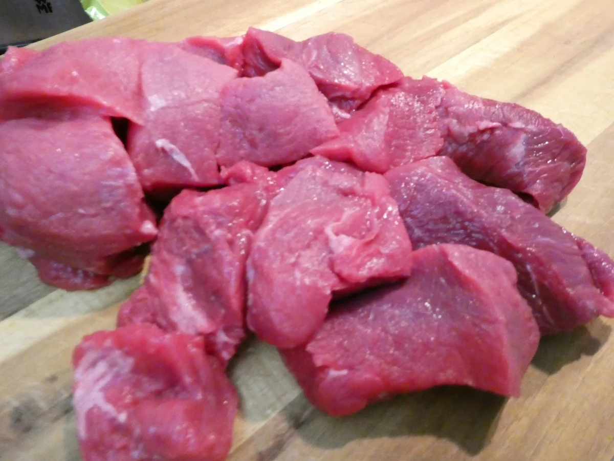 Gulaschsuppe im Schnellkochtopf - Rezept - Bild Nr. 16388