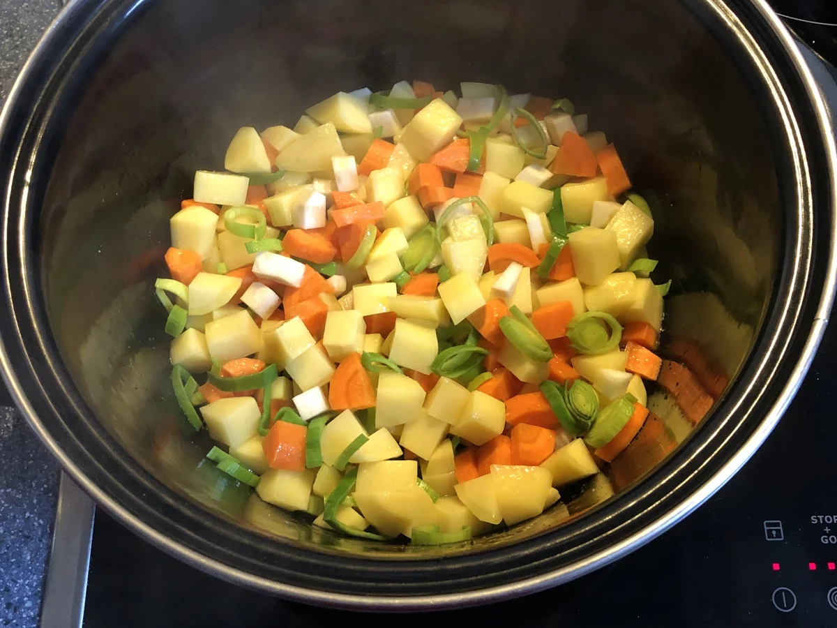 Kartoffel-Rahmsuppe - Rezept - Bild Nr. 3