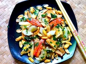 Eier mit Pilzen, Gurken-, Apfel- und Tomatenscheiben - Rezept - Bild Nr. 16387