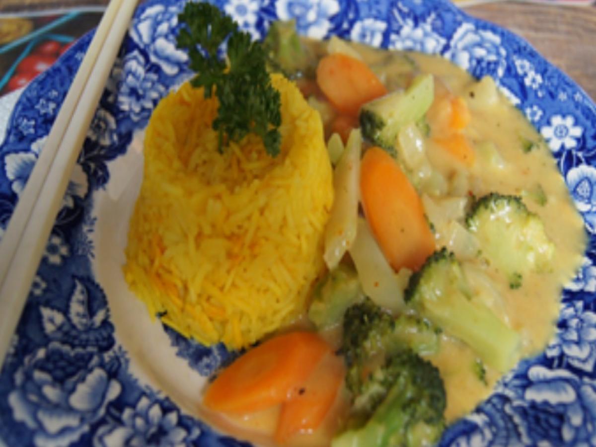 Brokkoli-Möhren-Curry mit gelben Basmatireis - Rezept - Bild Nr. 16387