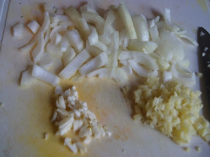 Rezept: Brokkoli-Möhren-Curry mit gelben Basmatireis Bild Nr. 16390 Brokkoli-Möhren-Curry mit gelben Basmatireis - Rezept - Bild Nr. 16390