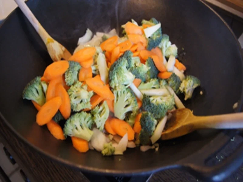 Rezept: Brokkoli-Möhren-Curry mit gelben Basmatireis Bild Nr. 16393 Brokkoli-Möhren-Curry mit gelben Basmatireis - Rezept - Bild Nr. 16393