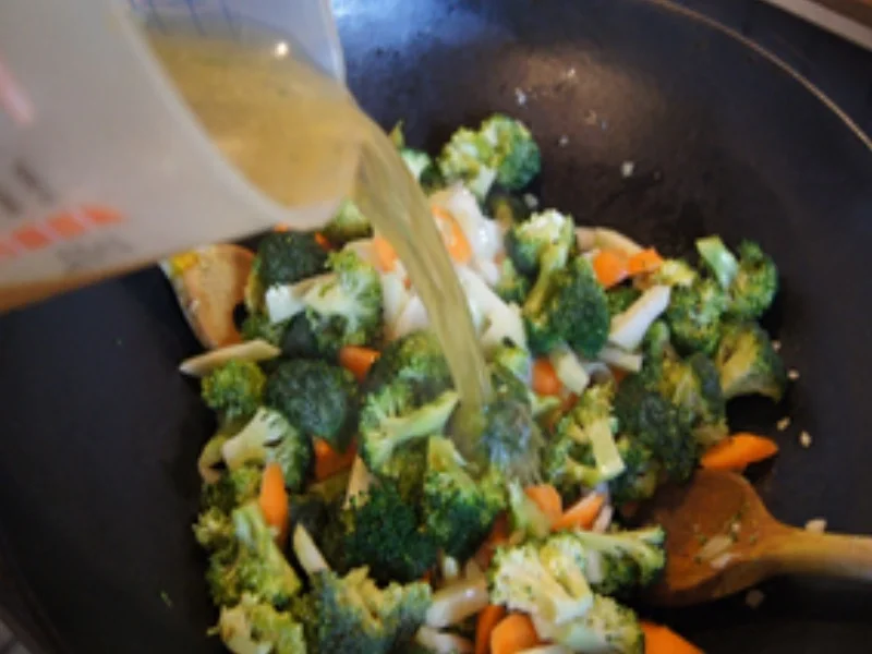 Rezept: Brokkoli-Möhren-Curry mit gelben Basmatireis Bild Nr. 16394 Brokkoli-Möhren-Curry mit gelben Basmatireis - Rezept - Bild Nr. 16394