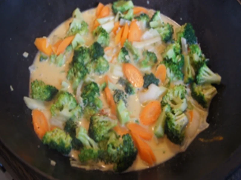 Rezept: Brokkoli-Möhren-Curry mit gelben Basmatireis Bild Nr. 16397 Brokkoli-Möhren-Curry mit gelben Basmatireis - Rezept - Bild Nr. 16397