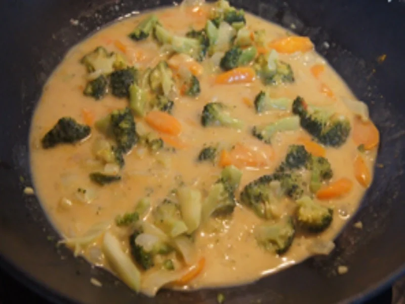 Rezept: Brokkoli-Möhren-Curry mit gelben Basmatireis Bild Nr. 16400 Brokkoli-Möhren-Curry mit gelben Basmatireis - Rezept - Bild Nr. 16400