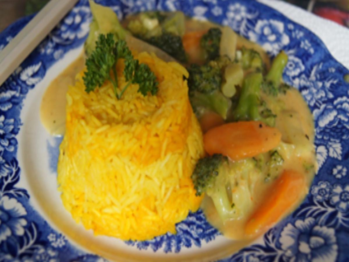 Brokkoli-Möhren-Curry mit gelben Basmatireis - Rezept - Bild Nr. 16404