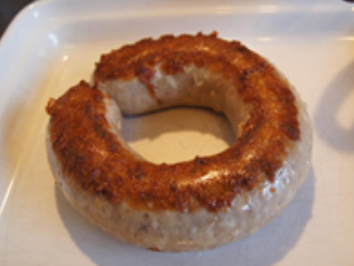 Brägenwurst mit gebratenen Spitzkohl und Drillingen - Rezept - Bild Nr. 6