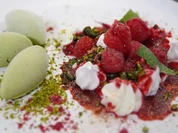 Eton Mess mit Basilikum-Eis - Rezept - Bild Nr. 2