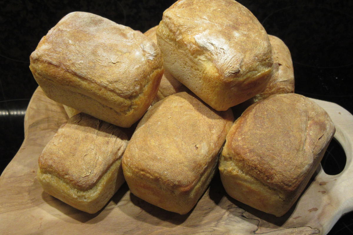 Brot: Mini-Weißbrote - Rezept - Bild Nr. 16387