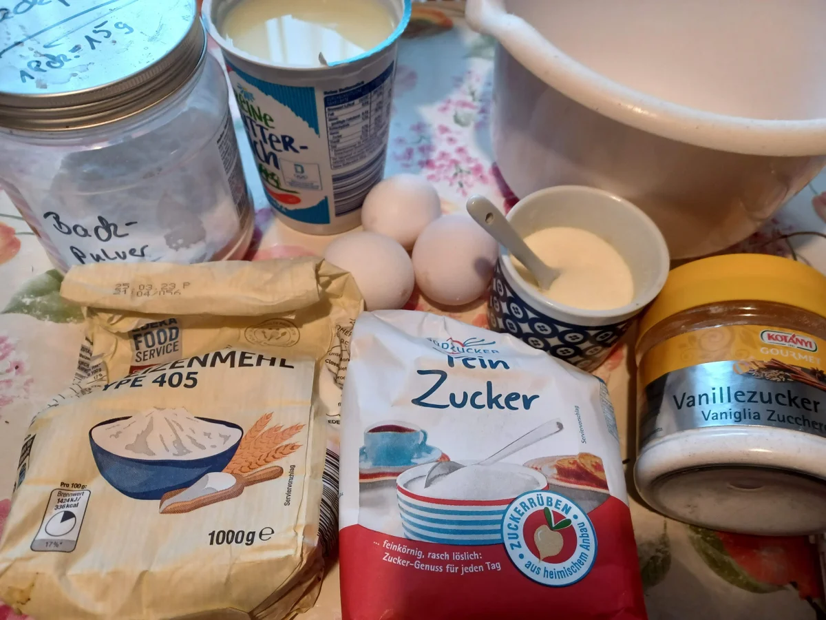 Buttermilch - Kuchen mit Aprikosen - Rezept - Bild Nr. 16388