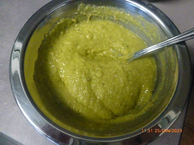 Spaghetti mit Rosenkohlpesto - Rezept - Bild Nr. 16388