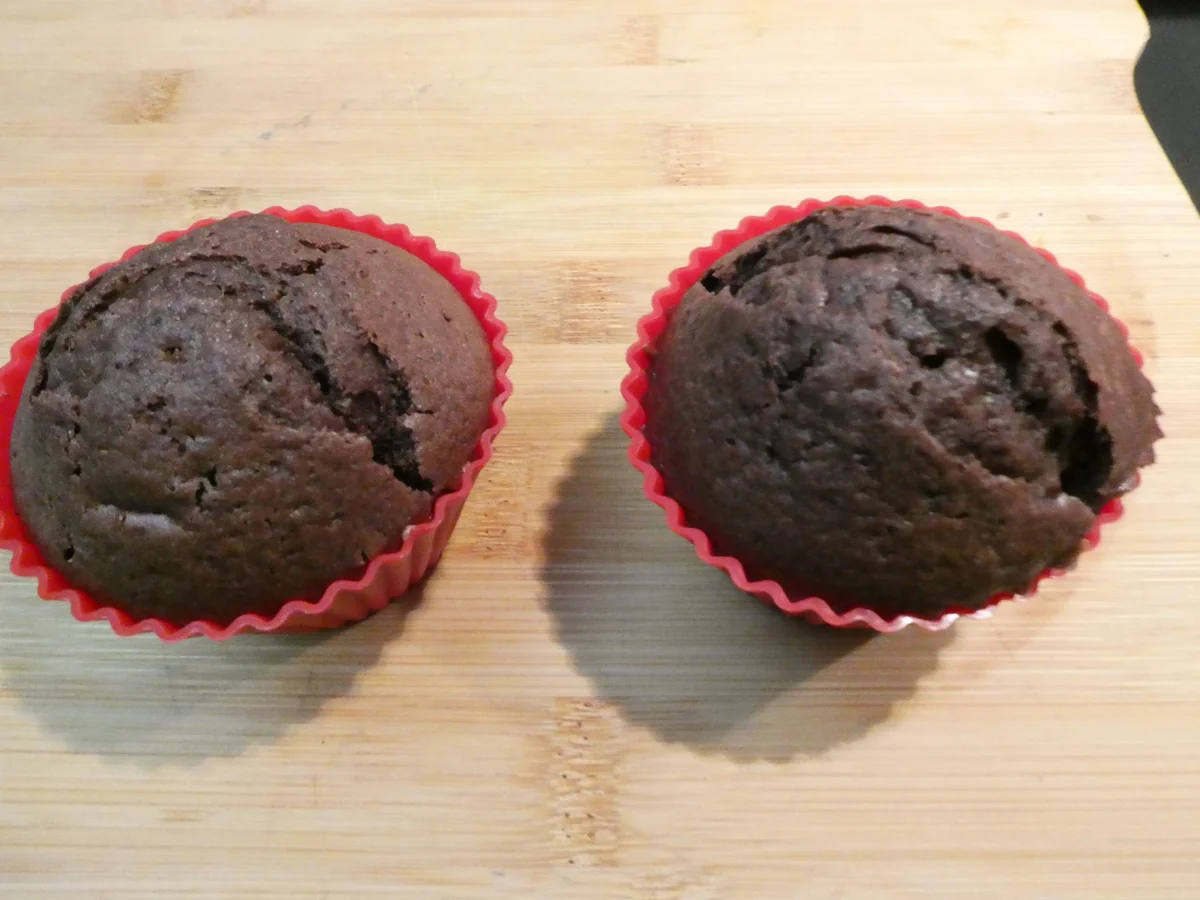 Rezept: Schokoladen-Kirsch-Muffins Bild Nr. 16396 Schokoladen-Kirsch-Muffins - Rezept - Bild Nr. 16396