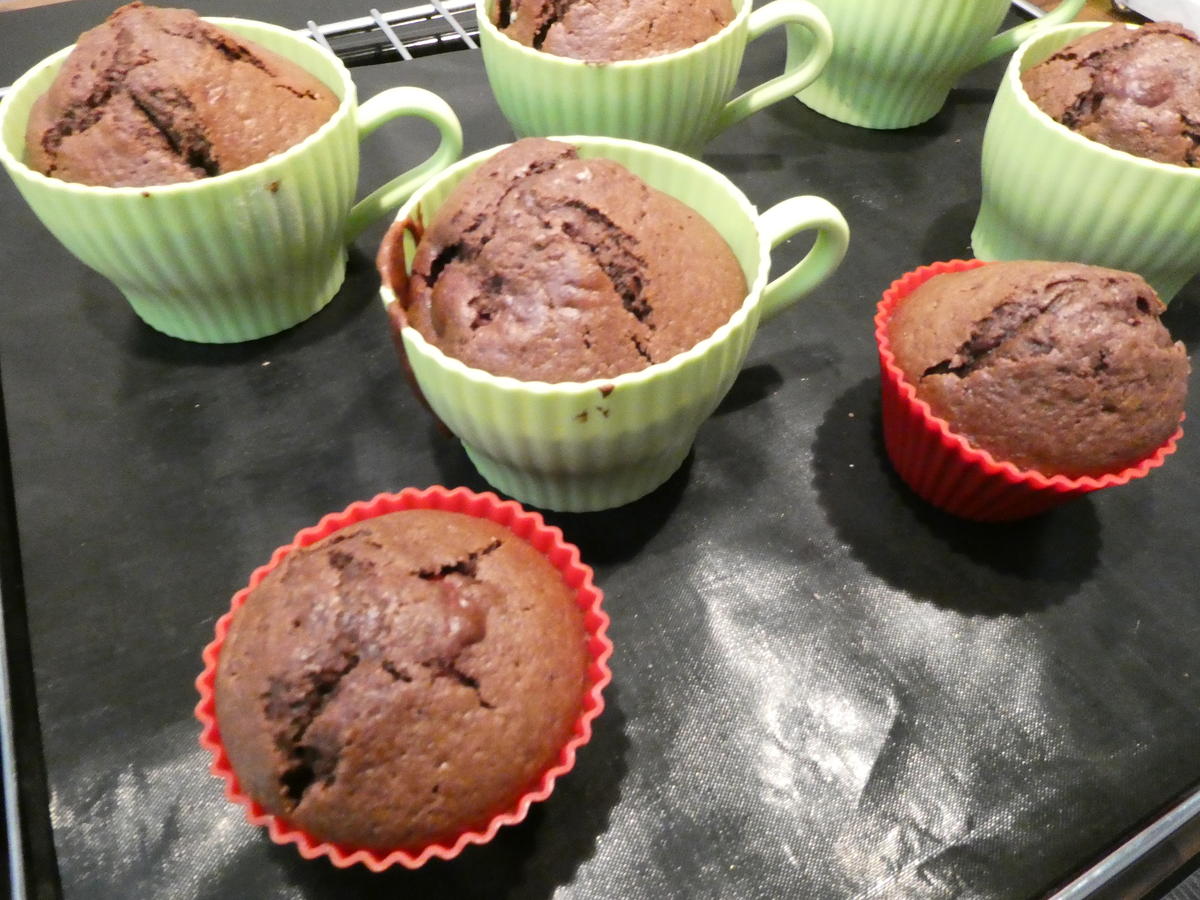 Schokoladen-Kirsch-Muffins - Rezept - Bild Nr. 16398