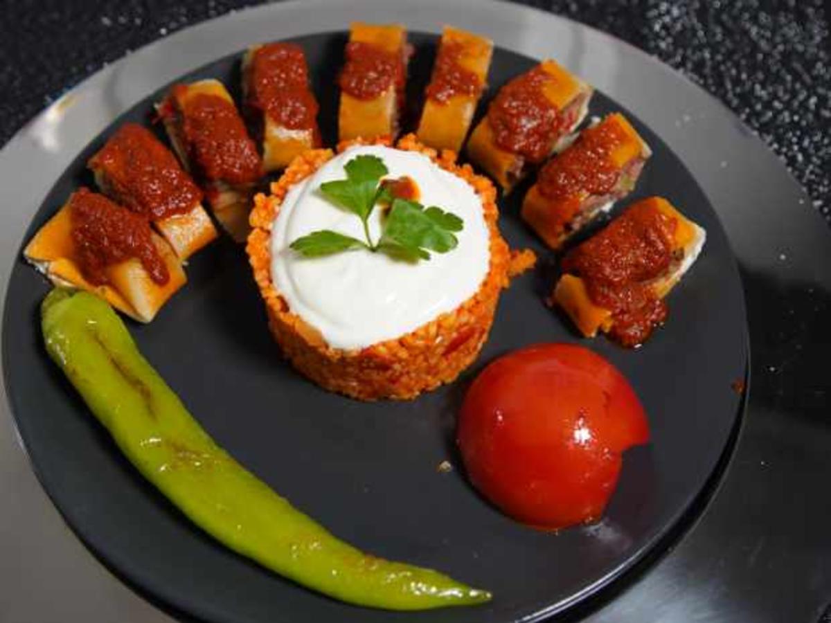 Beyti Kebab mit Lavas und Bulgur - Rezept - kochbar.de