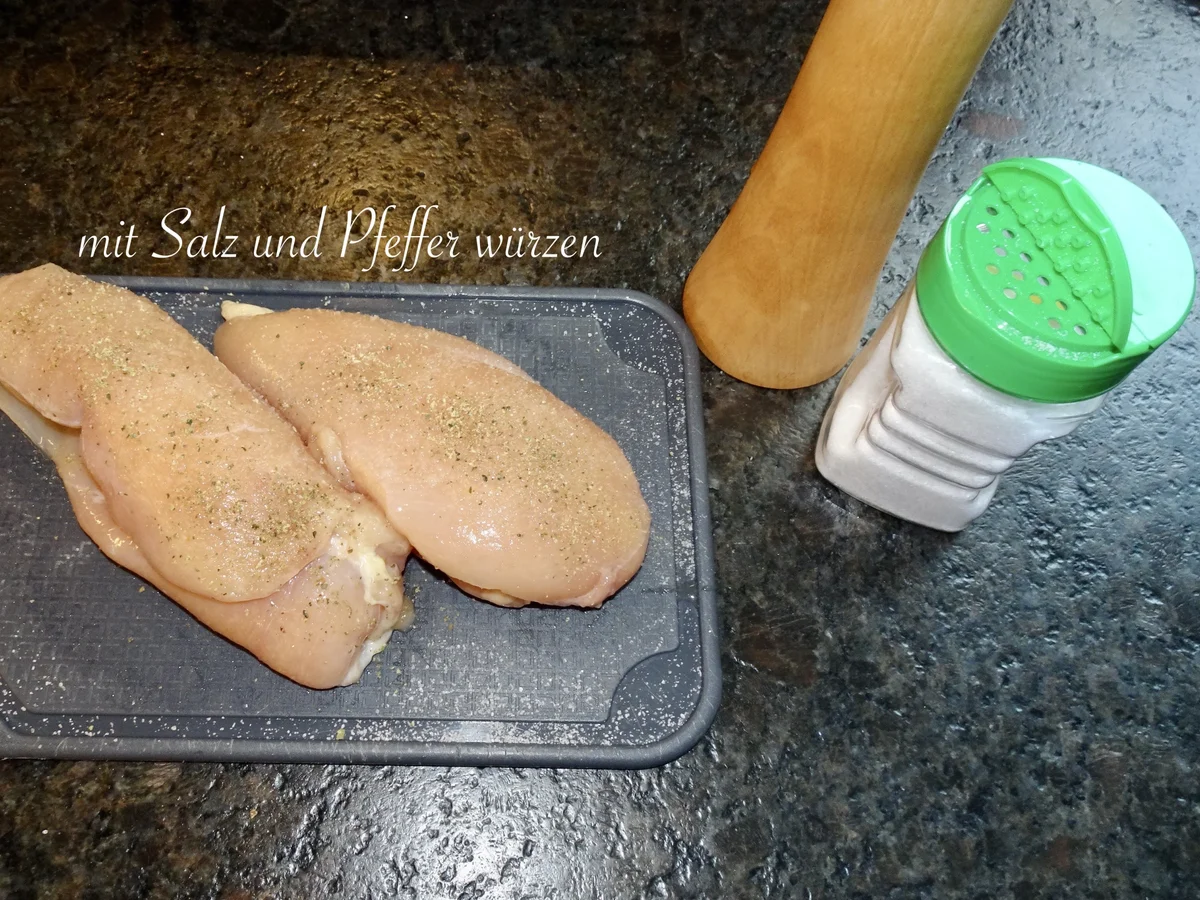 Rezept: Sardische Gemüsepfanne, Hühnerfilet & Tomaten-Spaghetti-Nester Bild Nr. 16415 Sardische Gemüsepfanne, Hühnerfilet & Tomaten-Spaghetti-Nester - Rezept - Bild Nr. 16415