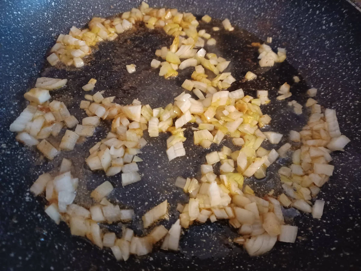 Hähnchenbrust in Paprika - Sahne - Soße - Rezept - Bild Nr. 16408