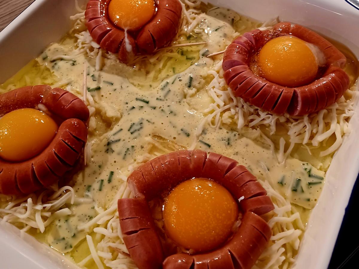Kartoffelauflauf mit Würstchen und Ei - von Gitto