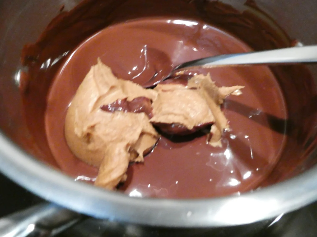 Kalter Hund mit Erdnüssen - Rezept - Bild Nr. 16407