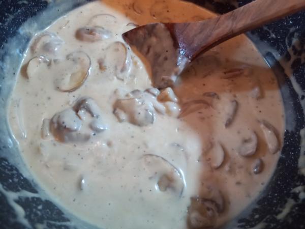 Jägersauce - einfach - von daisydark Jägersauce - einfach - von daisydark